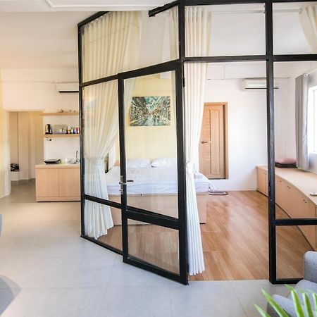 Scandinavian Apartment With Balcony In Bui Vien Ho Şi Min Dış mekan fotoğraf